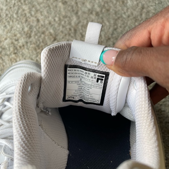 Fila Disarray White Chunky Sneaker - Picture 14 of 16